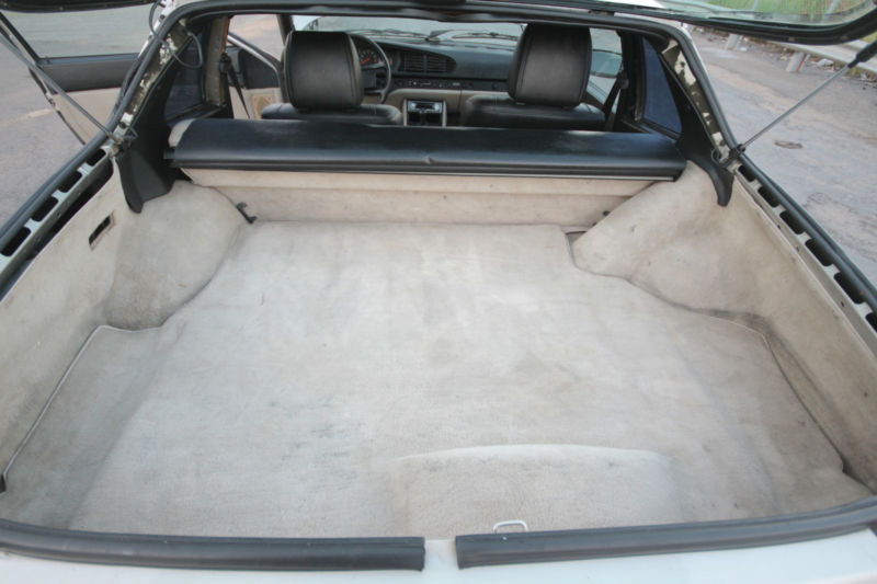 Illustration for article titled How much Porsche does $800 buy? - The story of my Porsche 944 S